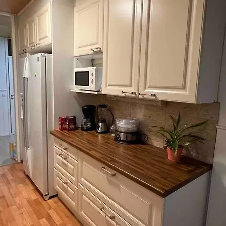 Comfortable Near Helsinki Airport Apartamento *